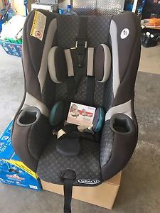 Graco MyRide 65 convertabile car seat