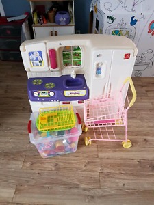 Kids kitchen set