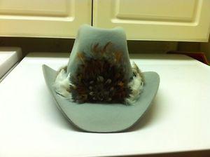 Lady's cowgirl hat