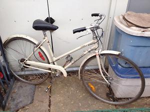 Leader "Lebaron" Women's 6 speed