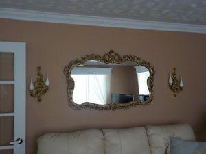 MIRROR AND SIDE CANDLES