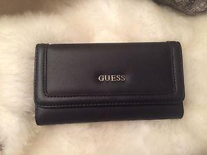 New GUESS wallet