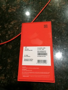 One Plus TWO (1+ 2) in excellent condition - unlocked - $350