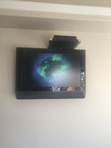 Sharp flat screen tv