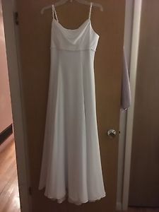 Simple Wedding Dress Size 6