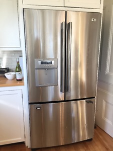 Stainless-steel, counter-depth fridge