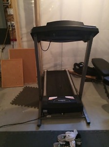 TEMPO 611T Treadmill