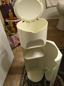 Toilet paper and other toileteries holder