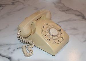 Vintage Rotary Dial Phone. Works Great!!