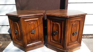 only 20CAD for 2 bedside cabinets