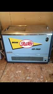 's Vintage Pepsi Cooler