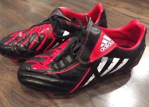 Adidas Predator Youth Soccer Cleats - Size 3.5