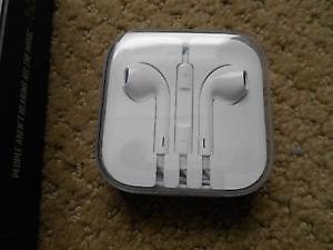 Apple Mac In Ear Headphones Buds