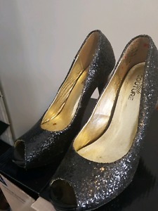 Club Couture Black Sparkly Heels size 8.5