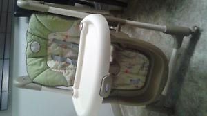 EUC Graco Disney Baby Mealtime Highchair