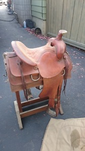Junior Saddle and saddle stand