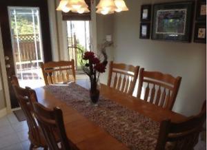Kitchen Table for Sale!