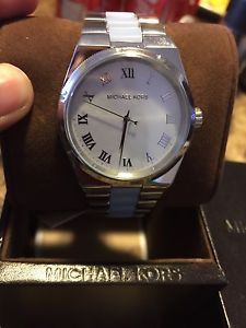 New with tags michael kors watch