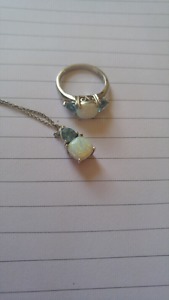Opal Jewelery set for sale