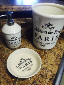 Paris bath set