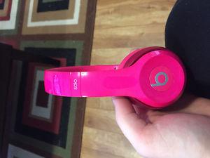 Pink Solo Beats by Dre