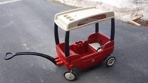 Selling a wagon with removable canopy by Step 2