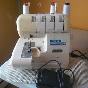 Serger sewing machine