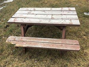 Small picnic table