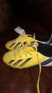 Soccer cleats