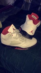 Wanted: Jordan fire red 5's