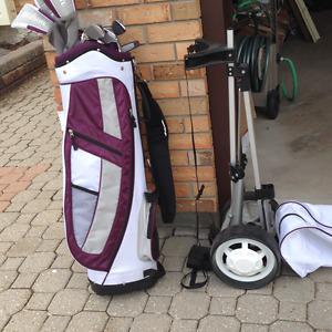 Willson Ladies golf club set - brand new