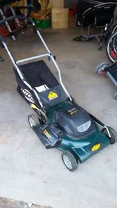 Yardworks 14"corded electric lawn mower with power cord 100'