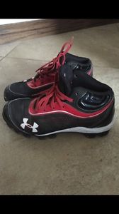 Youth size 3 under armour cleats