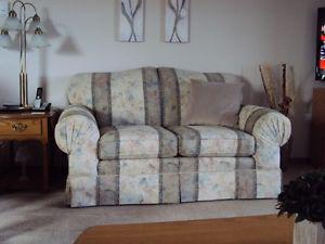 excellent condition love seat, paid $