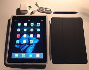 iPad 4 (16GB) Excellent Condition (w/2 Cases & Accessories)