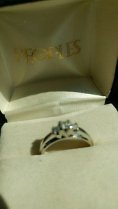 14K solid White gold engagement ring princess cut.25 carat