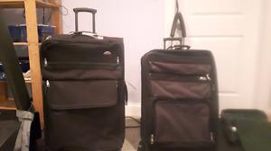 2 Large Samsonite Suitcases