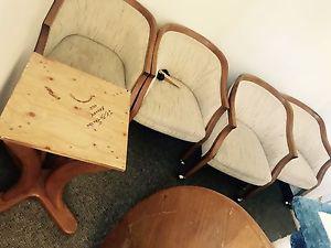 ANTIQUE/Vintage SOLID WOOD 5 Piece DINING SET • LOCAL