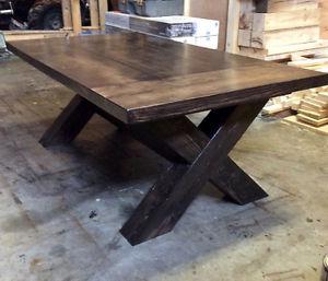 BEAUTIFUL RUSTIC COFFEE TABLE IN DARK FINISH