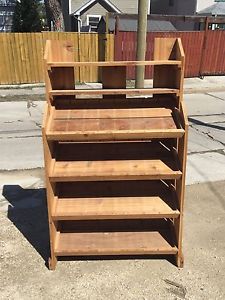 Book case/plant shelf