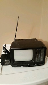 Citizen AM/FM Radio with built in T.V