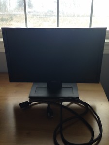 Dell 18" flat screen monitor