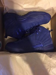 Jordan 12 retro, royal blue