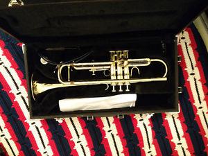 Jupiter JTR-600 Trumpet in Case