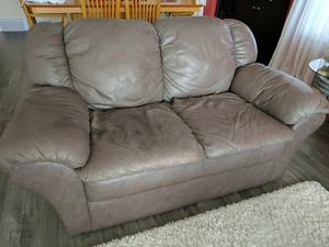 LEATHER SOFA AND LOVESEAT