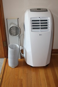 LG Air Conditioner With Remote