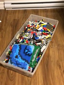 Loose lego lot random pieces huge amount 40 lbs