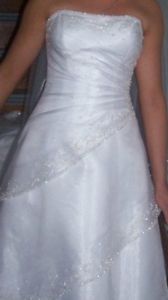 Maggie Soterro wedding dress