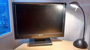 Monitor for sale with build in speakers-LCD