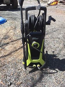 Pressure washer